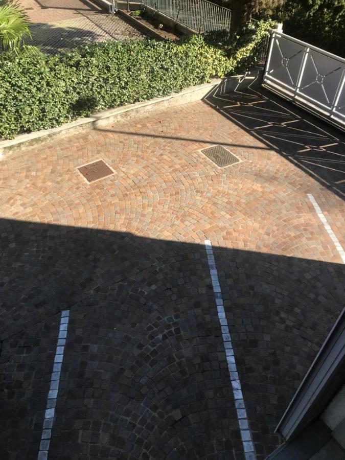 ריבה דל גארדה Terrazza Sul Lago מראה חיצוני תמונה